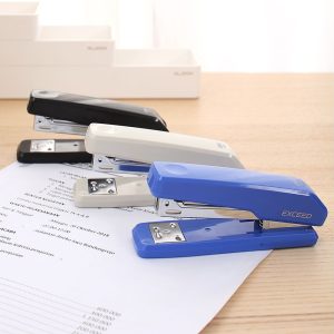 სტეპლერი, 24/6, 26/6, 25 ფურცლისთვის, DELI [E0300]