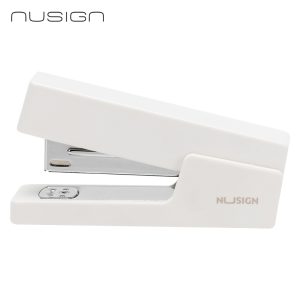 სტეპლერი 20sheets,24/6 & 26/6 NS084, DELI